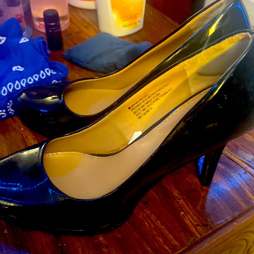 Brand: MERONA Highheals 🖤🖤